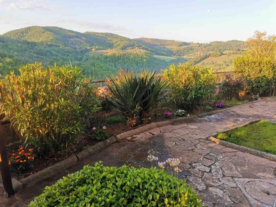 Ferienwohnung Iris Nel Borgo Greve in Chianti Exterior foto